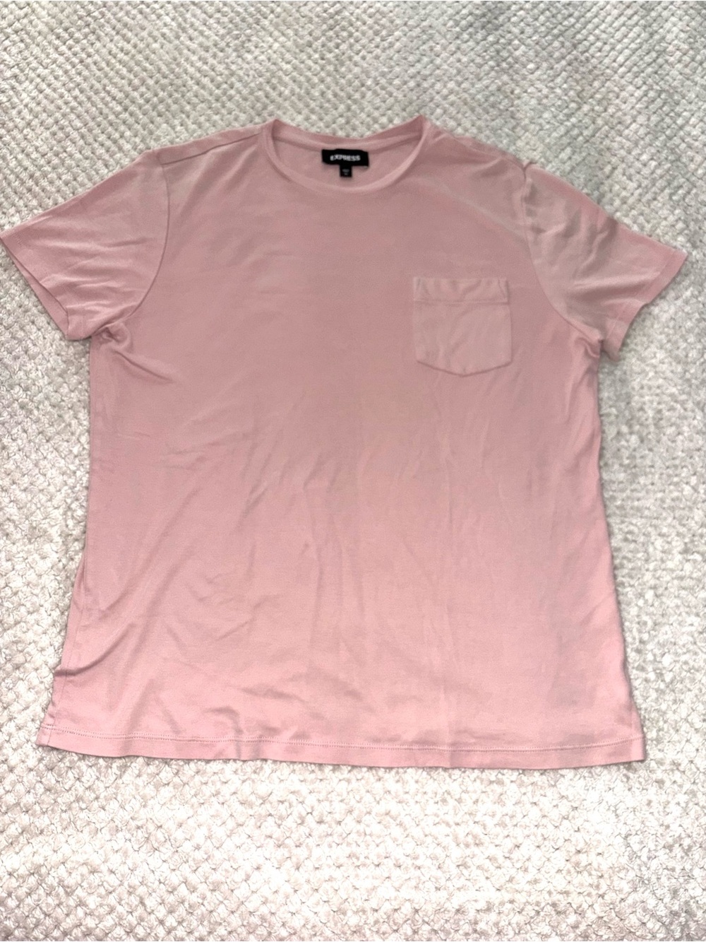 Express Men's Light Pink Pocket Tee - Crew Neck Short Sleeve
